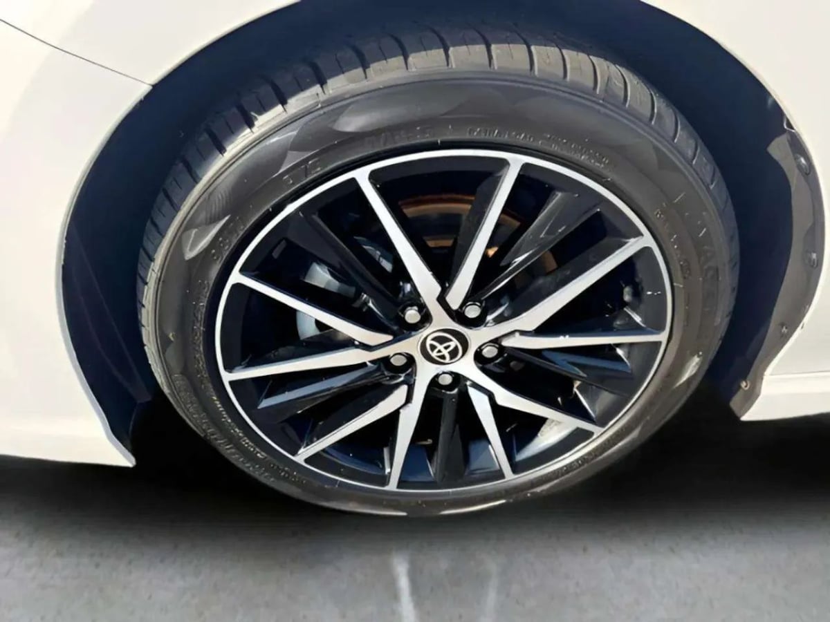 2022 Toyota Camry SE - Photo 24