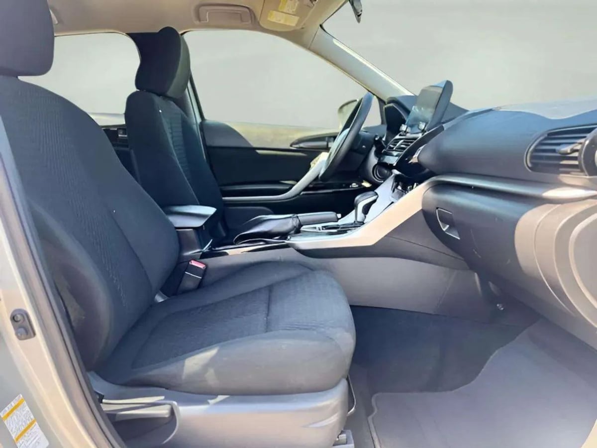 2024 Mitsubishi Eclipse Cross LE - Photo 20