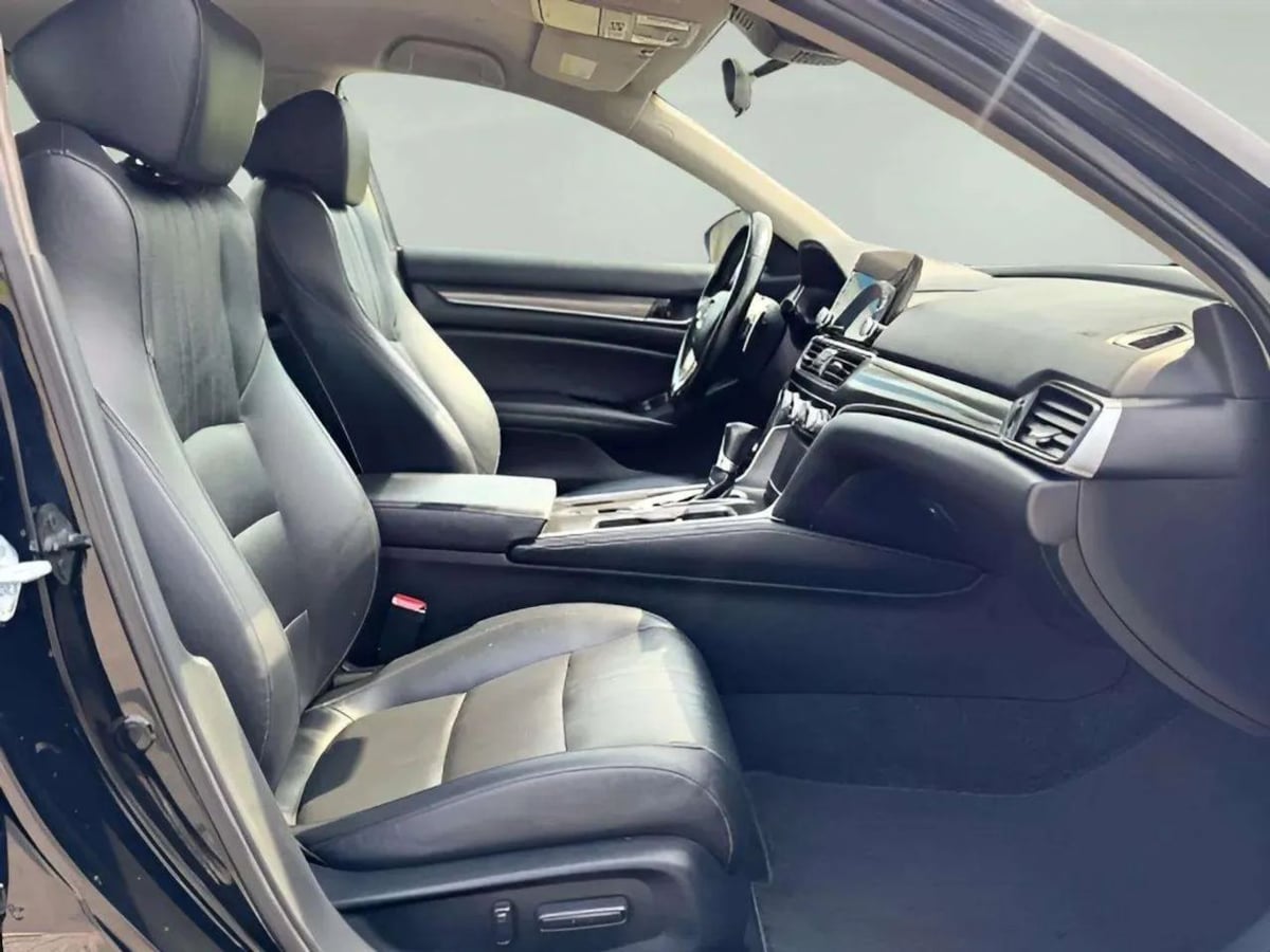 2022 Honda Accord Sport SE - Photo 19