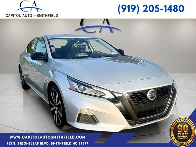 Brilliant Silver Metallic 2022 Nissan Altima Sedan Front-Wheel Drive Automatic