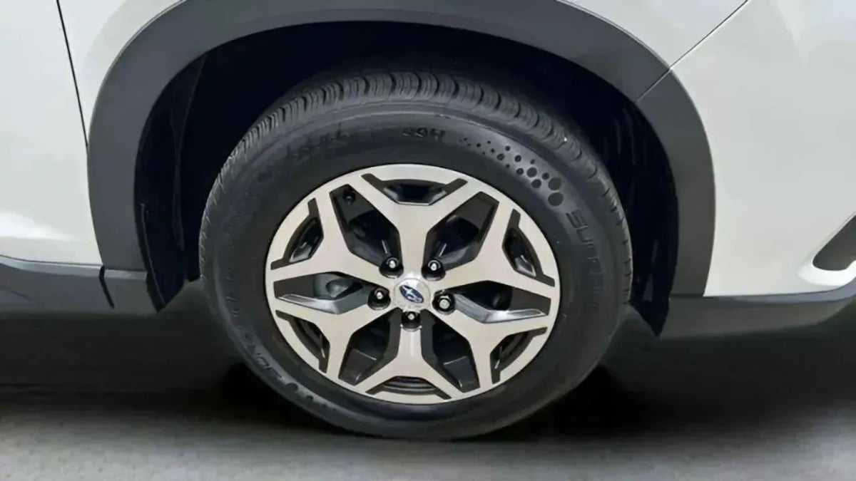 2023 Subaru Forester Premium - Photo 30