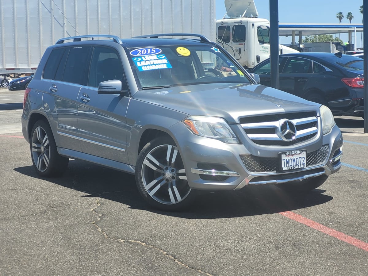 2015 Mercedes Benz GLK 350 4MATIC photo 2