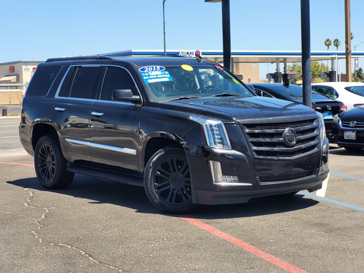2015 Cadillac Escalade Standard photo 2
