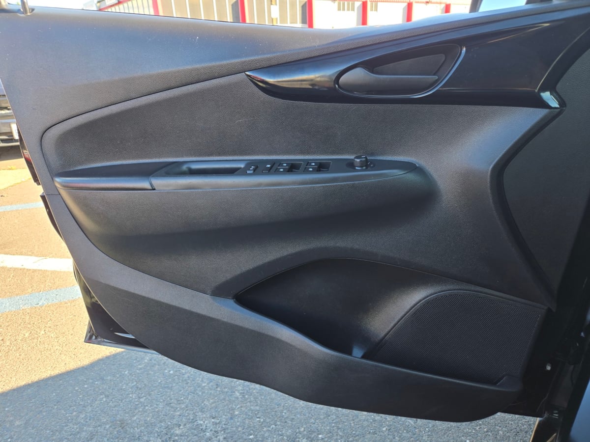 2022 Chevrolet Spark 1LT - Photo 10