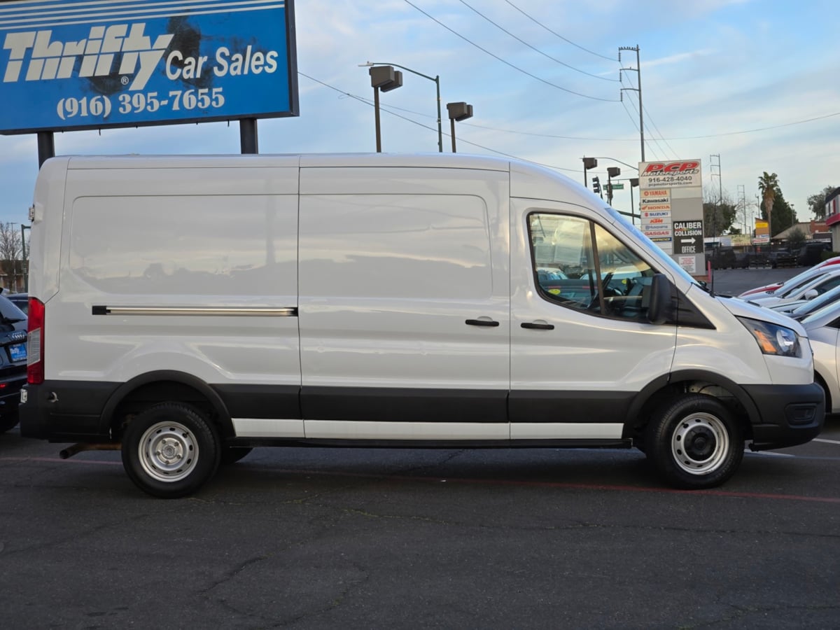 2020 Ford Transit Cargo Van photo 3