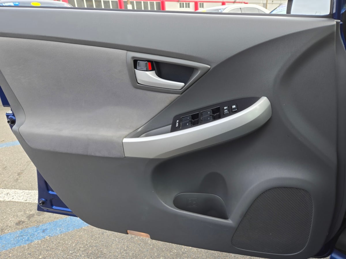 2010 Toyota Prius II - Photo 11