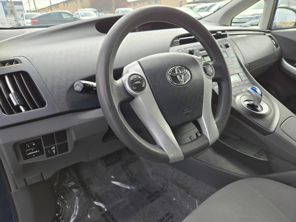 2010 Toyota Prius II - Photo 10