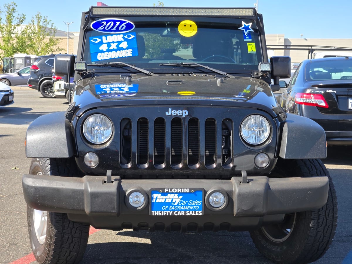 2016 Jeep Wrangler Unlimited Sport S - Photo 2