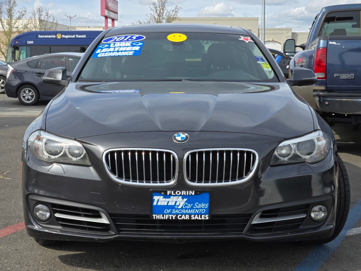 2015 Bmw 528i xDrive Sedan photo 2