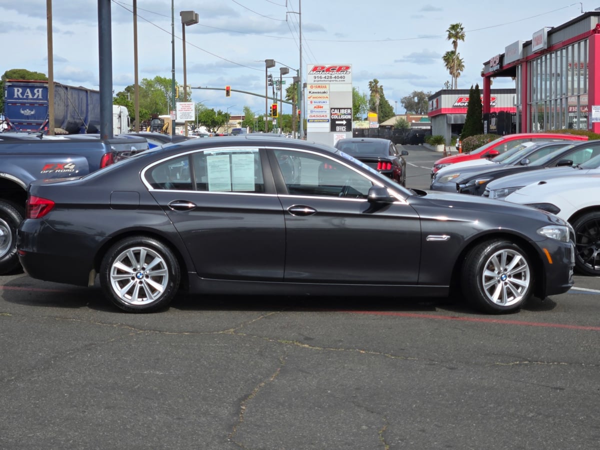 2015 Bmw 528i xDrive Sedan photo 4