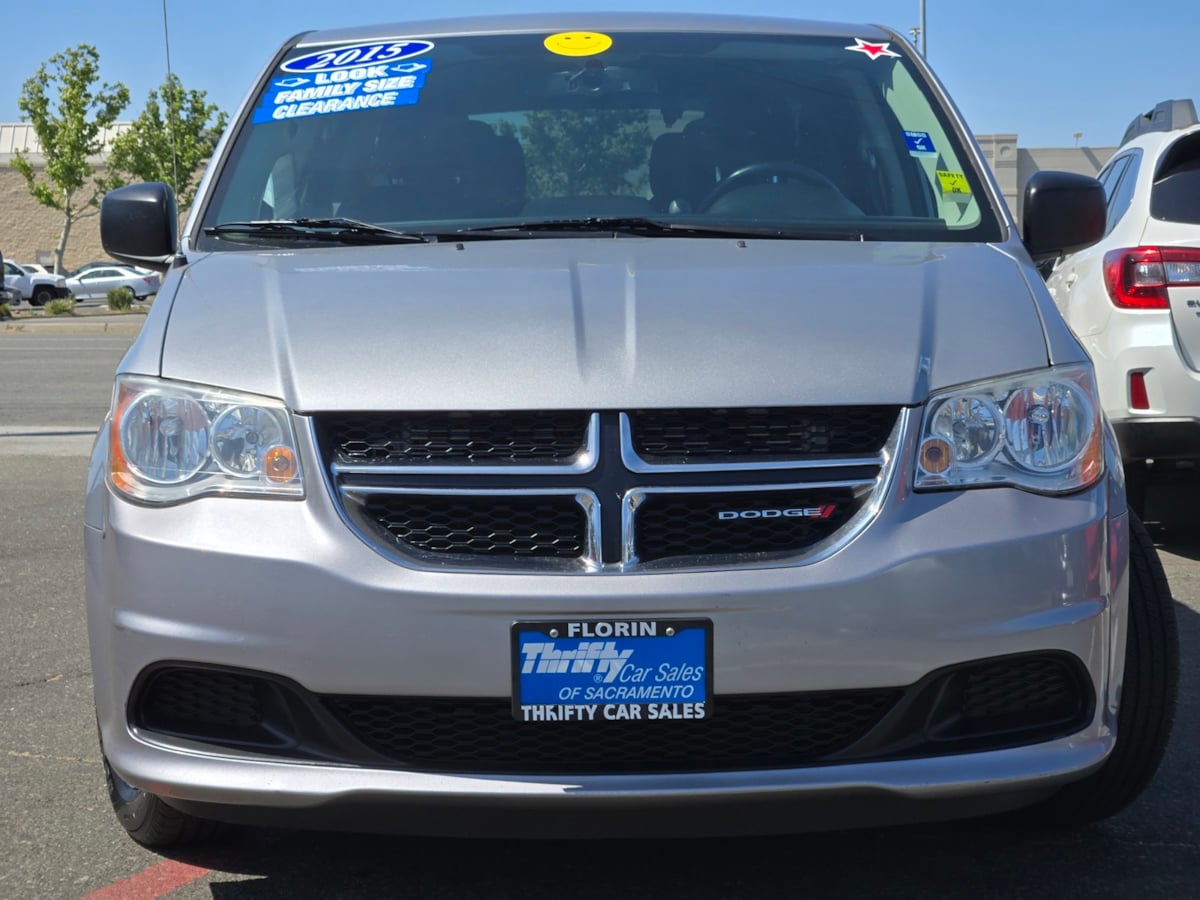 2015 Dodge Grand Caravan SE photo 2