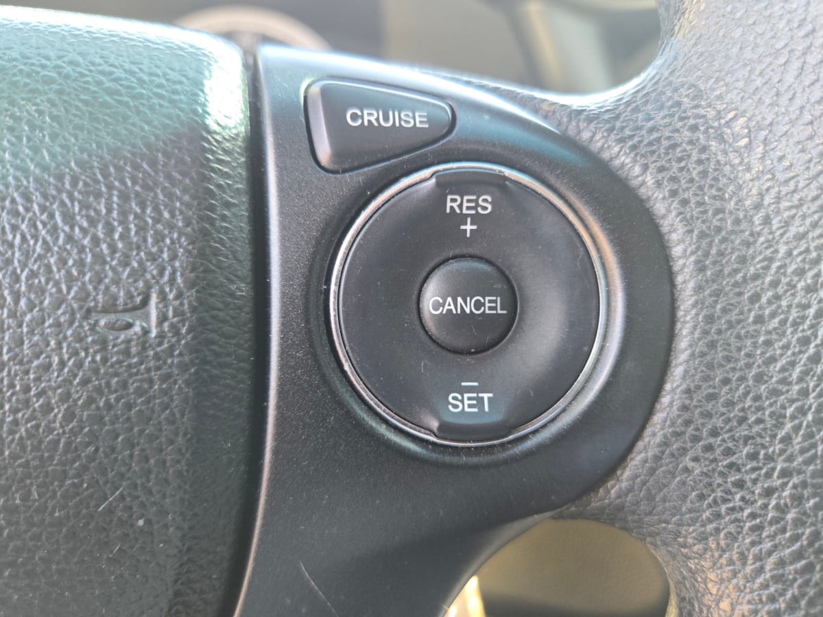 2014 Honda Accord LX photo 14