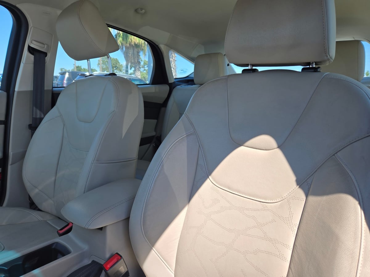 2015 Ford Focus Electric photo 9