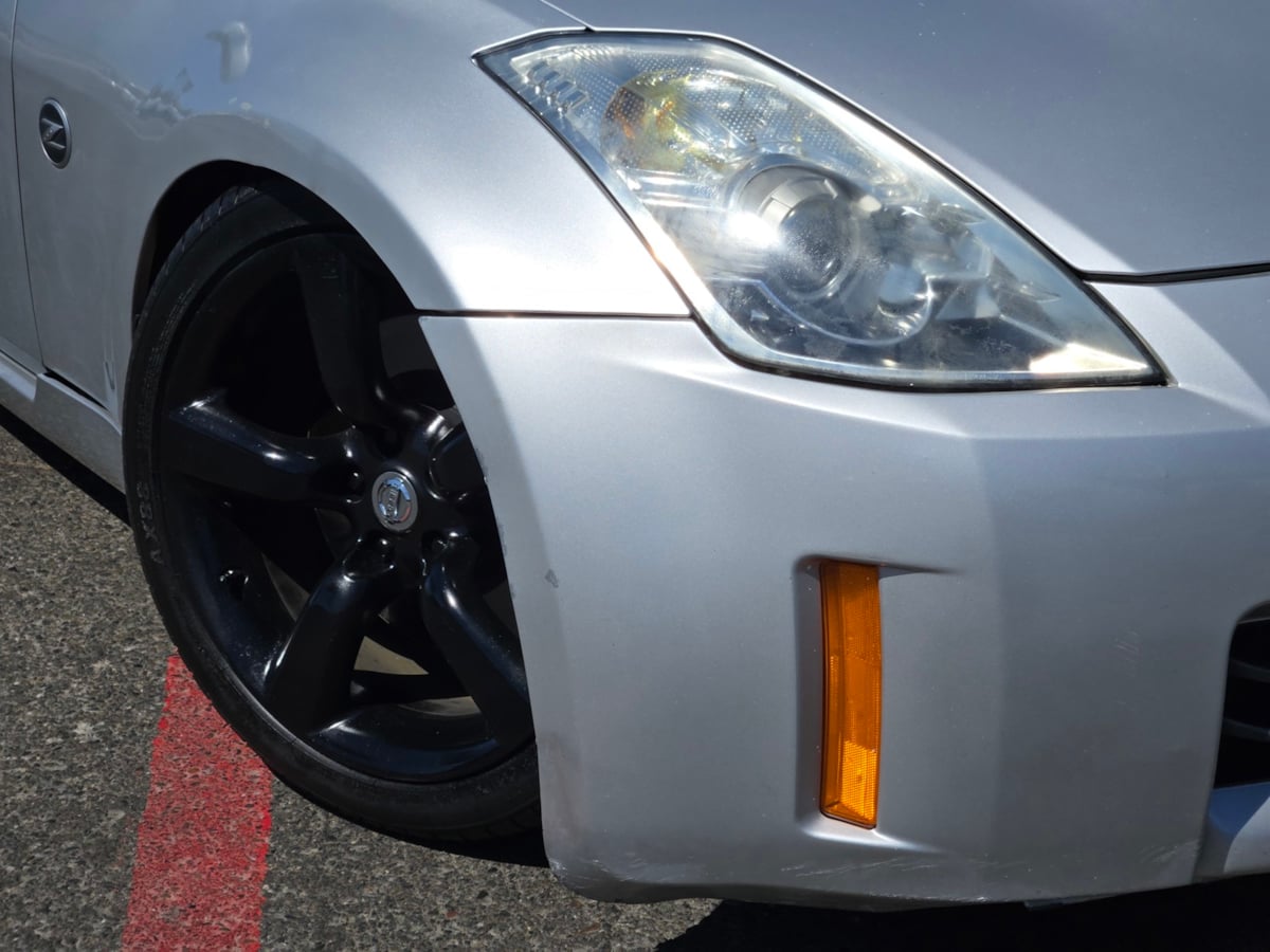 2008 Nissan 350Z Touring photo 3