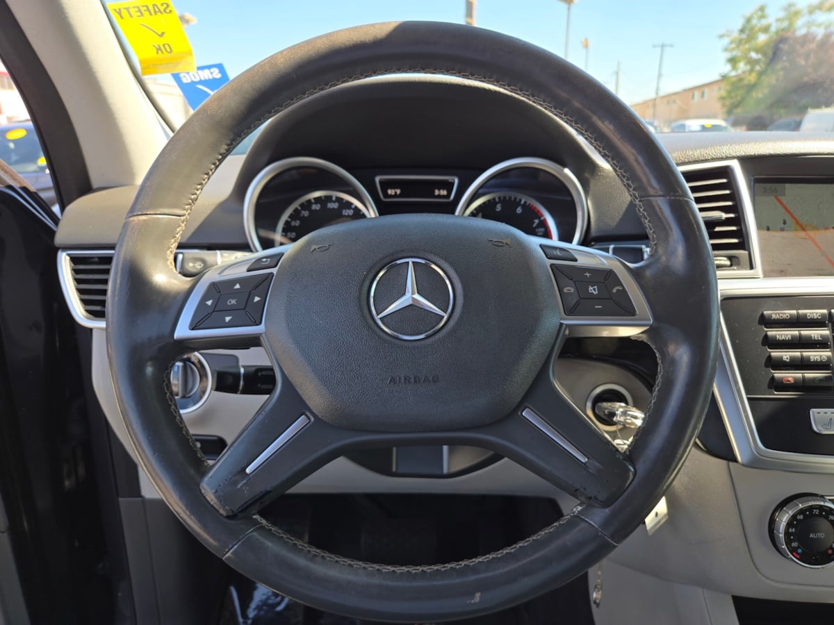 2015 Mercedes Benz ML 350 photo 15