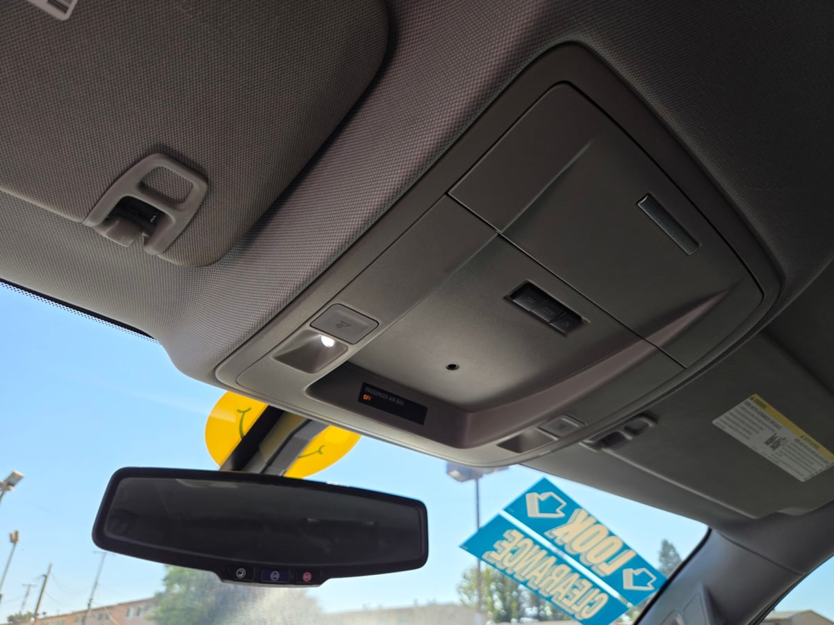 2014 Chevrolet Silverado 1500 LT photo 13