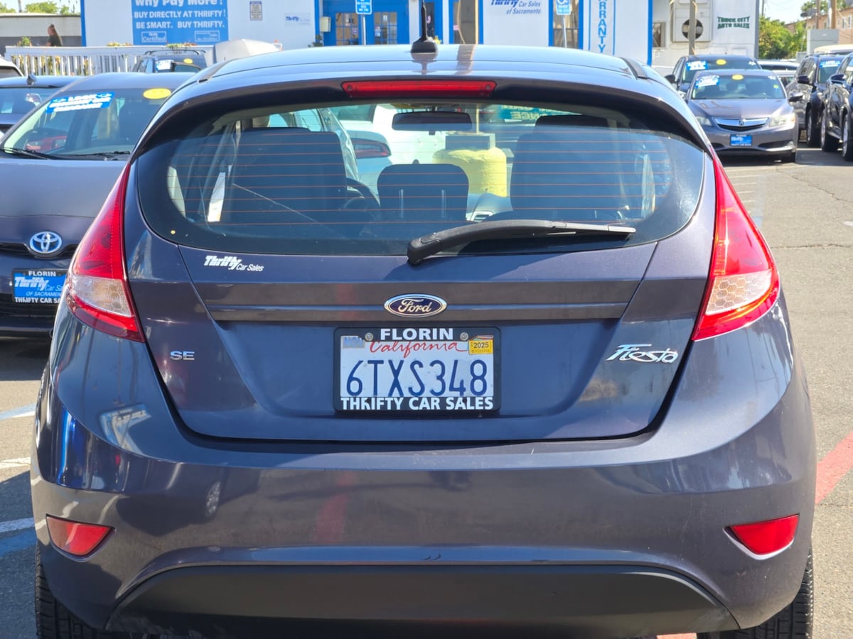 2012 Ford Fiesta SE photo 6