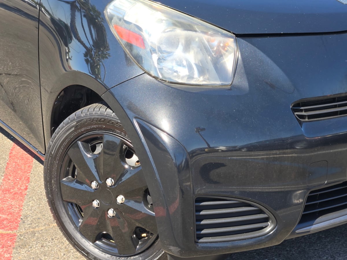 2013 Scion iQ photo 2