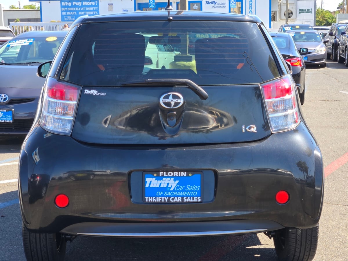 2013 Scion iQ photo 5