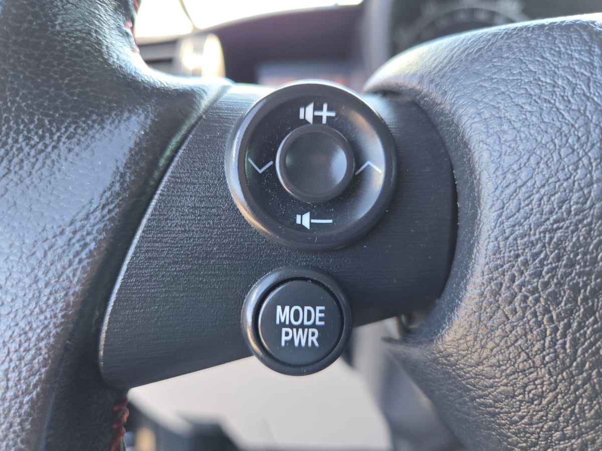 2013 Scion iQ photo 11