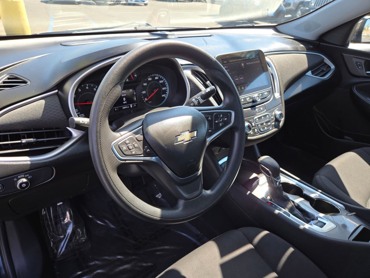 2024 Chevrolet Malibu 1LT photo 11