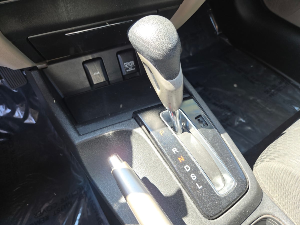 2015 Honda Civic LX photo 12