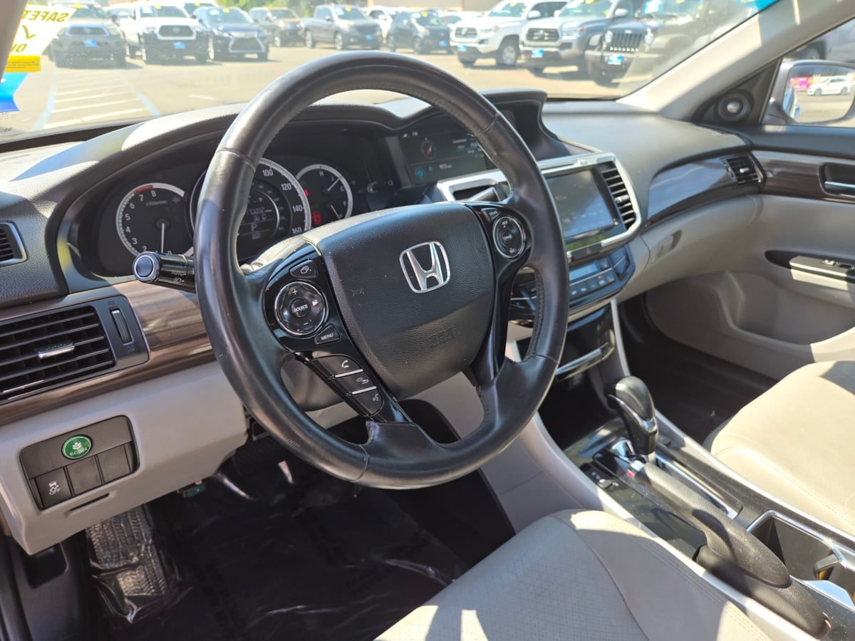 2016 Honda Accord EX-L V6 photo 10