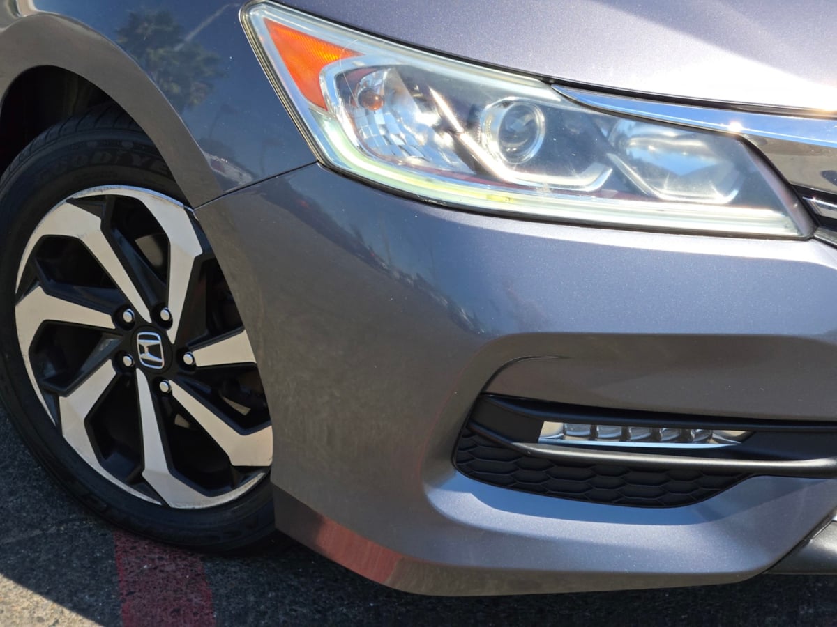 2016 Honda Accord EX-L V6 photo 3