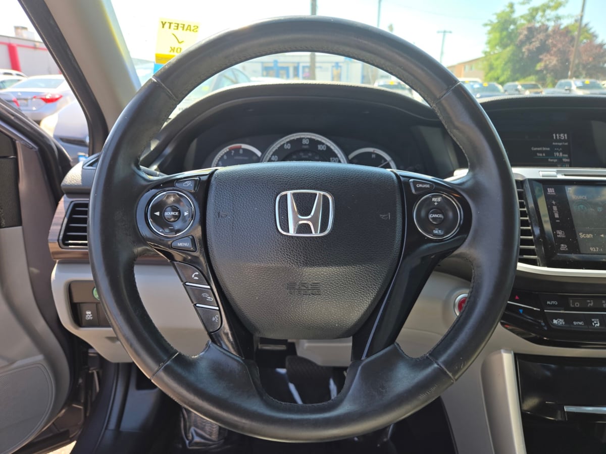 2016 Honda Accord EX-L V6 photo 16