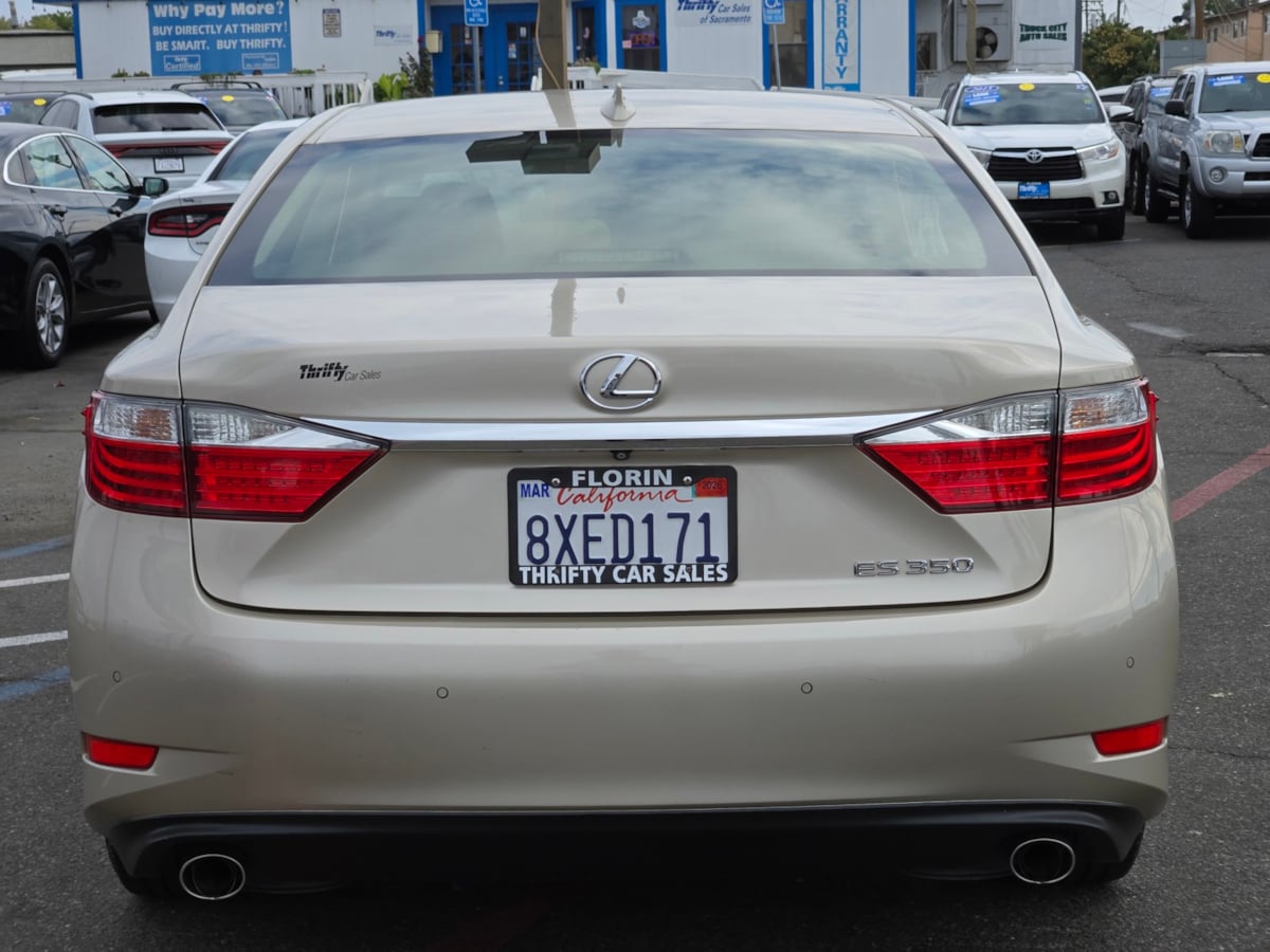 2015 Lexus ES 350 photo 6