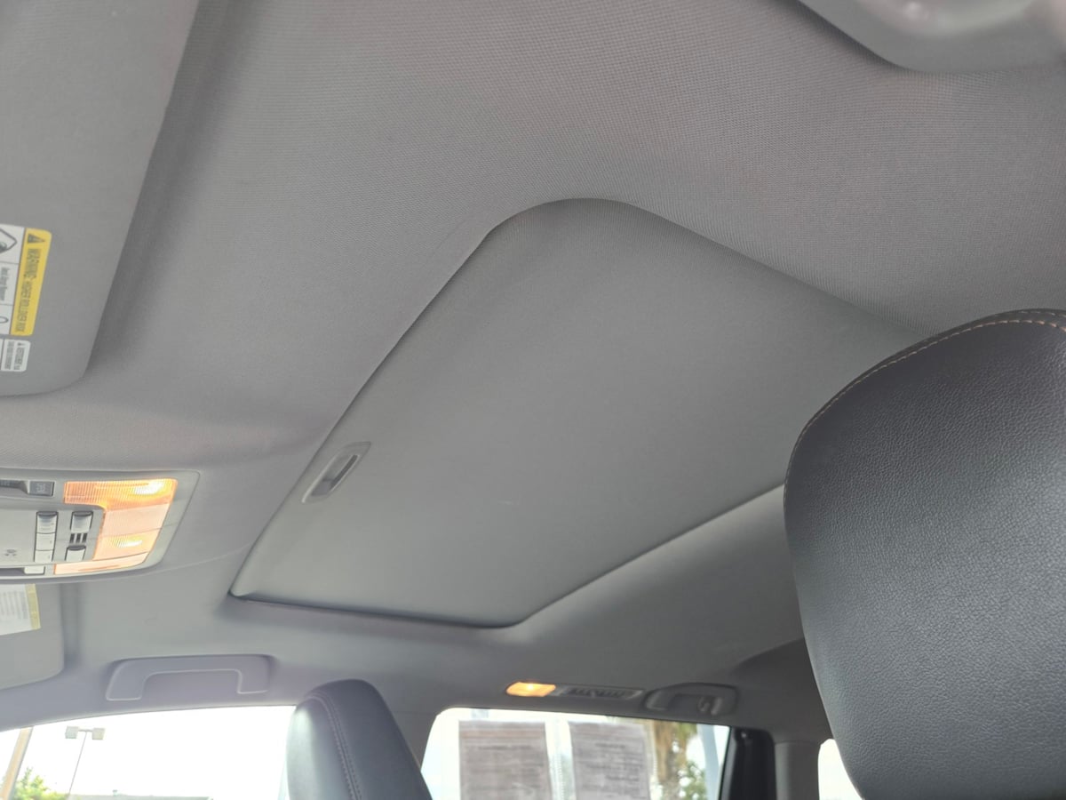 2015 Toyota Highlander XLE photo 13