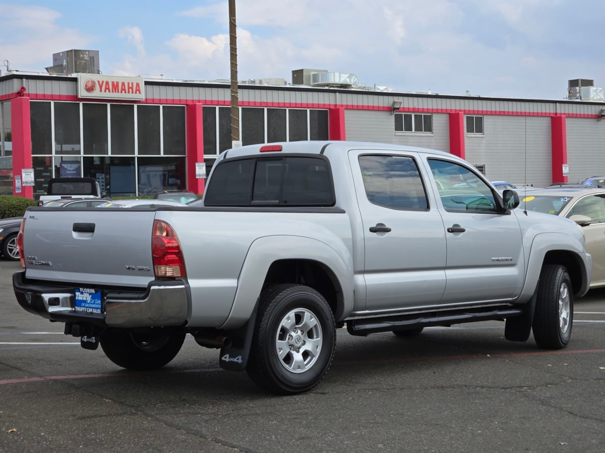 2008 Toyota Tacoma photo 4