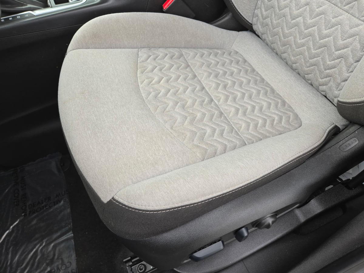 2024 Chevrolet Equinox LT - Photo 9
