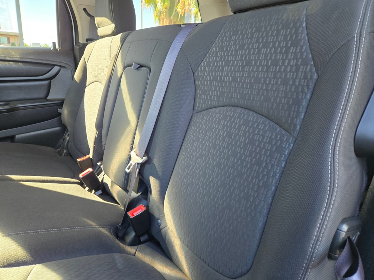 2015 Gmc Acadia SLE photo 5