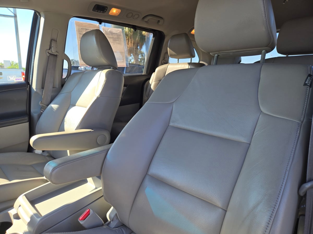 2012 Honda Odyssey EX-L photo 10
