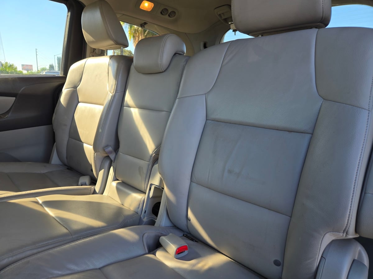 2012 Honda Odyssey EX-L photo 8