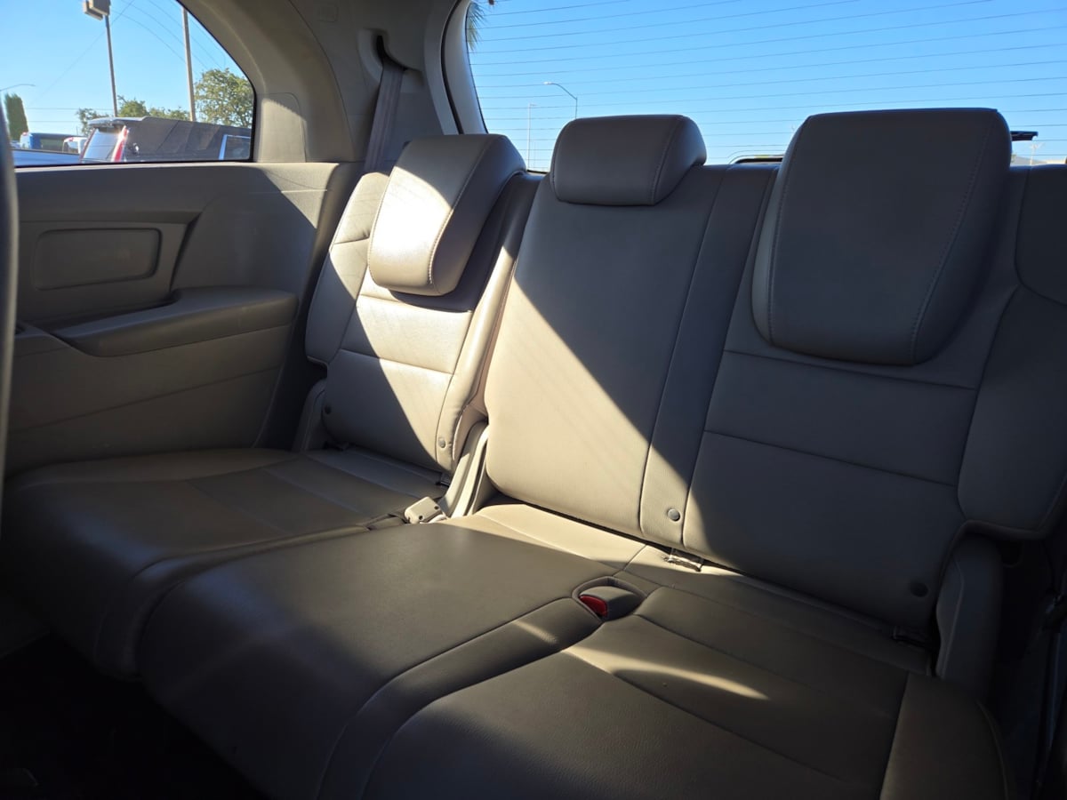 2012 Honda Odyssey EX-L photo 7