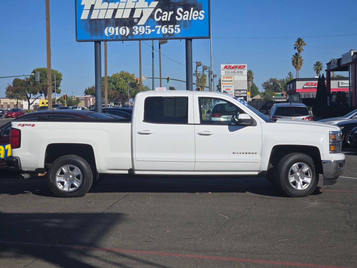 2015 Chevrolet Silverado 1500 LT photo 3