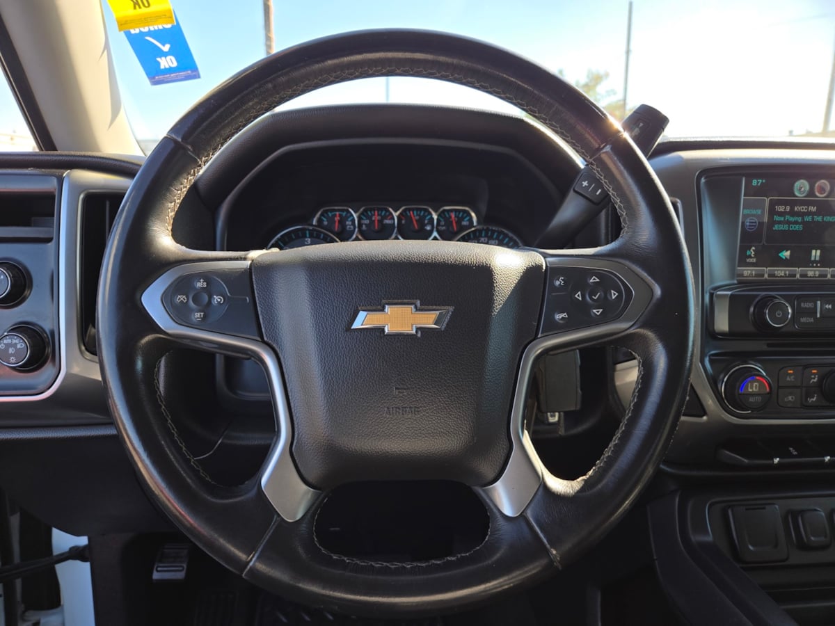 2015 Chevrolet Silverado 1500 LT photo 15