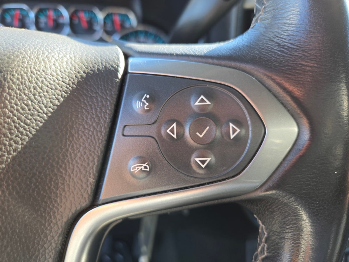 2015 Chevrolet Silverado 1500 LT photo 13
