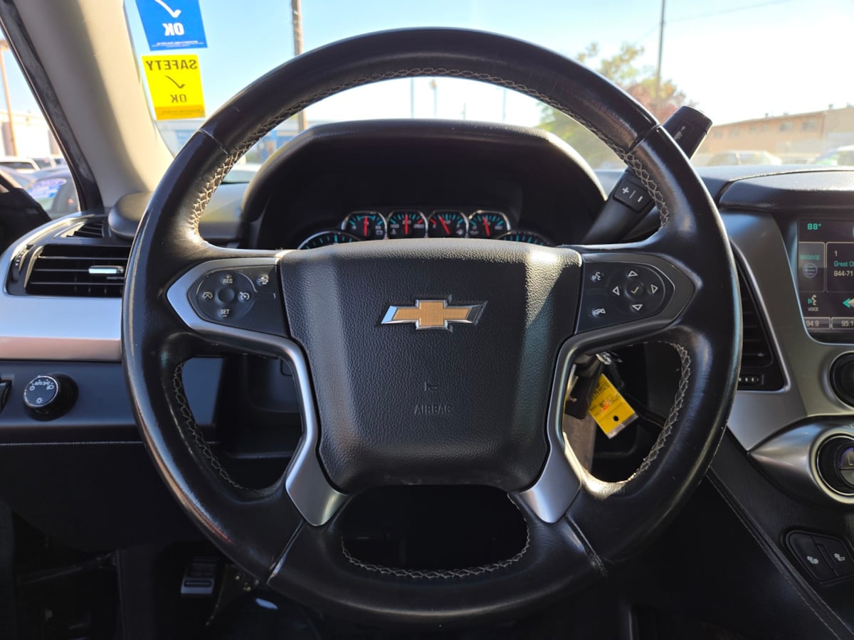 2015 Chevrolet Tahoe LT photo 13