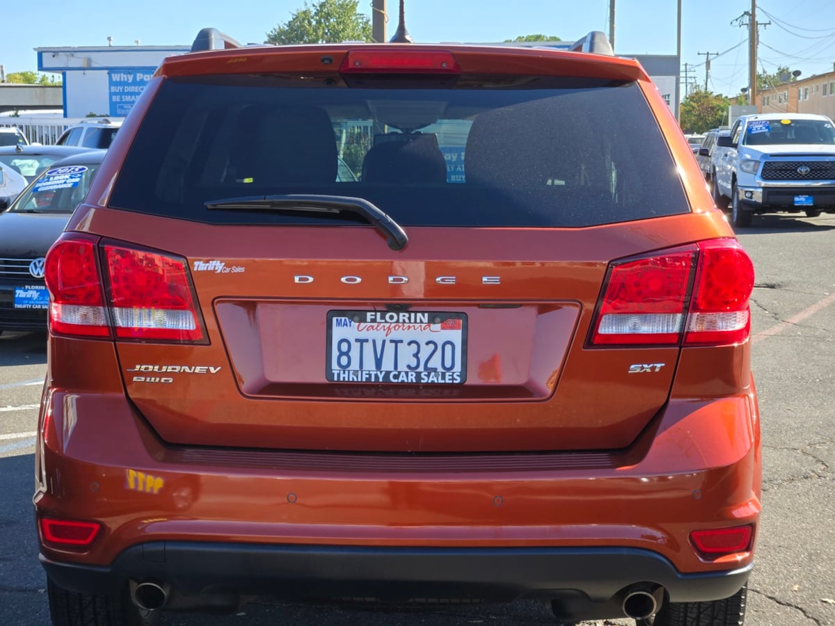 2014 Dodge Journey SXT photo 6