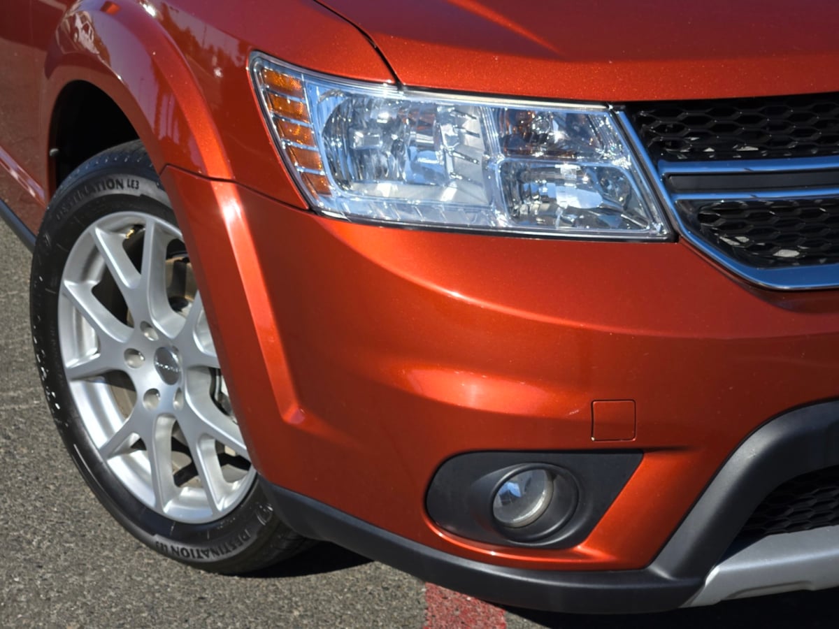 2014 Dodge Journey SXT photo 3