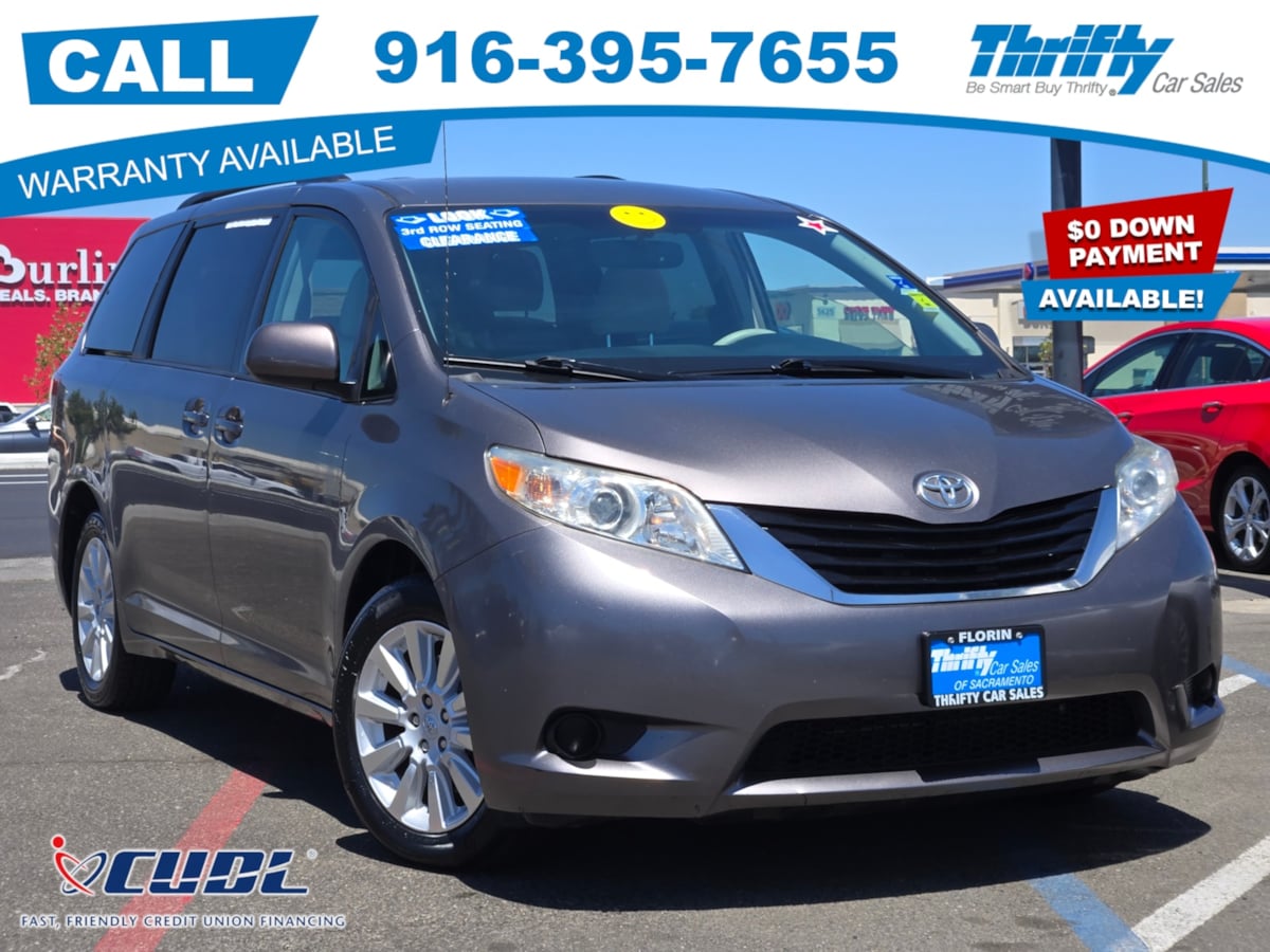 2014 Toyota Sienna LE