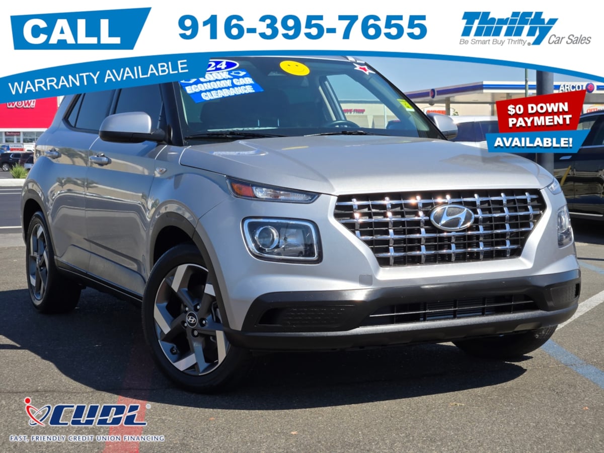 2024 Hyundai Venue SEL / Limited