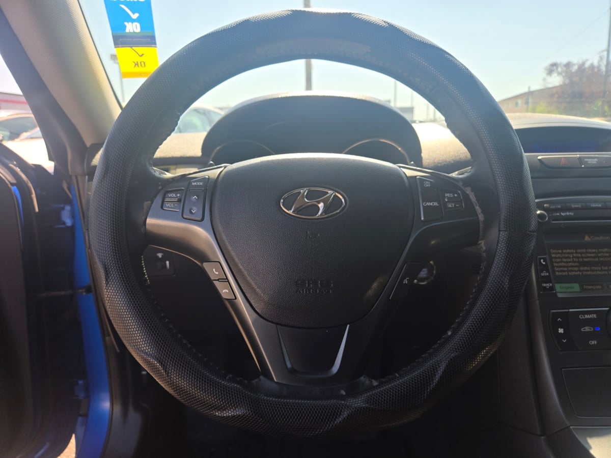 Hyundai Genesis Coupe photo 16