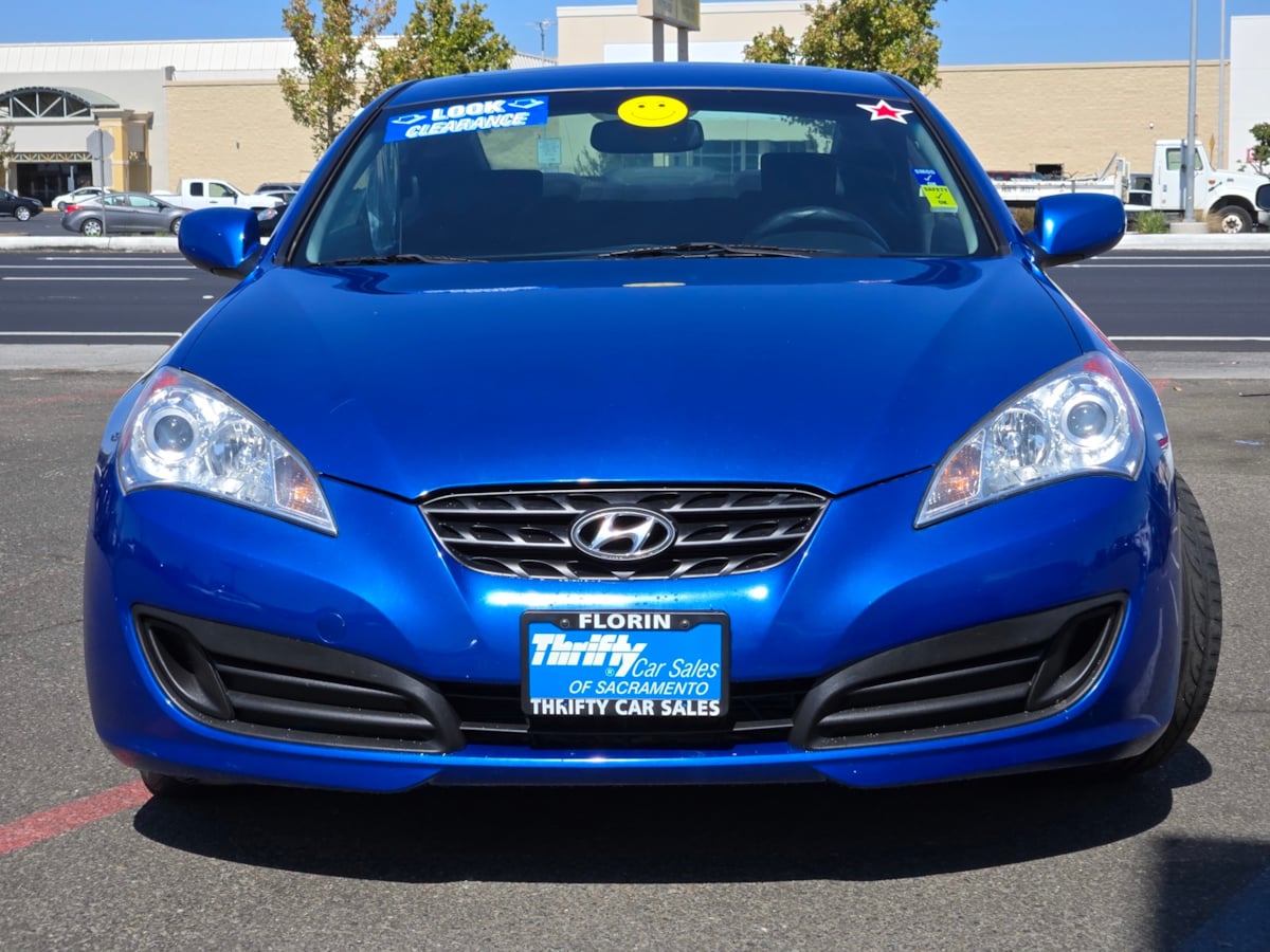 Hyundai Genesis Coupe photo 2
