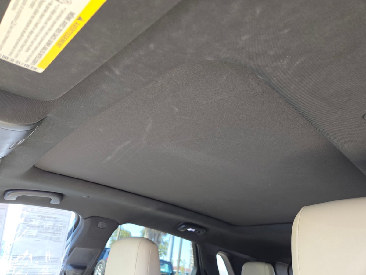Cadillac XT5 photo 12