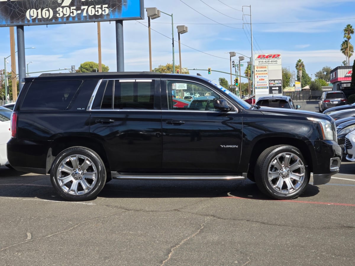 GMC Yukon photo 4