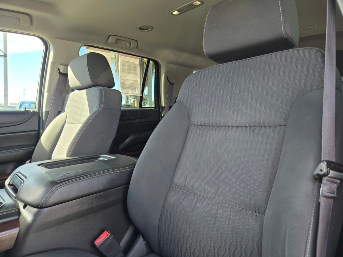 GMC Yukon photo 10